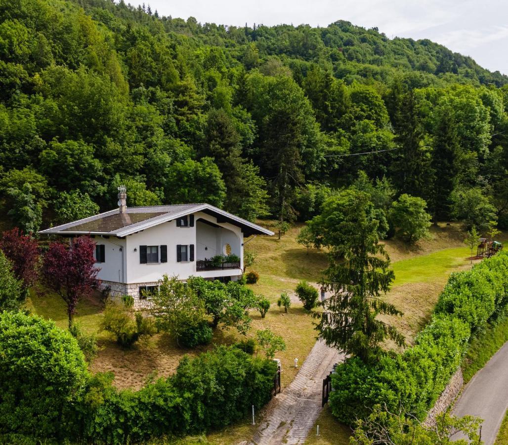 Villa Tra Montagna E Laghi 14 Posti Crone Exterior foto