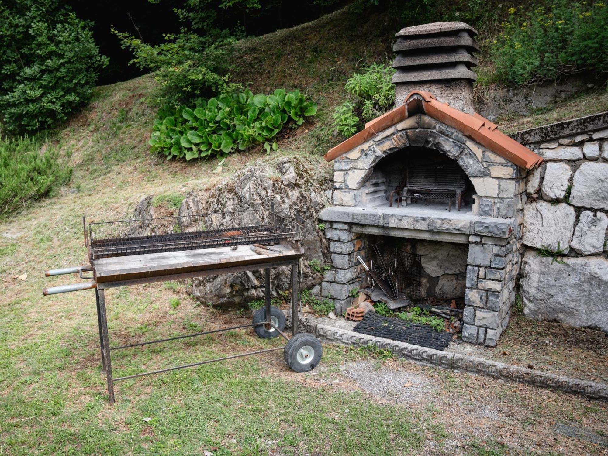 Villa Tra Montagna E Laghi 14 Posti Crone Exterior foto